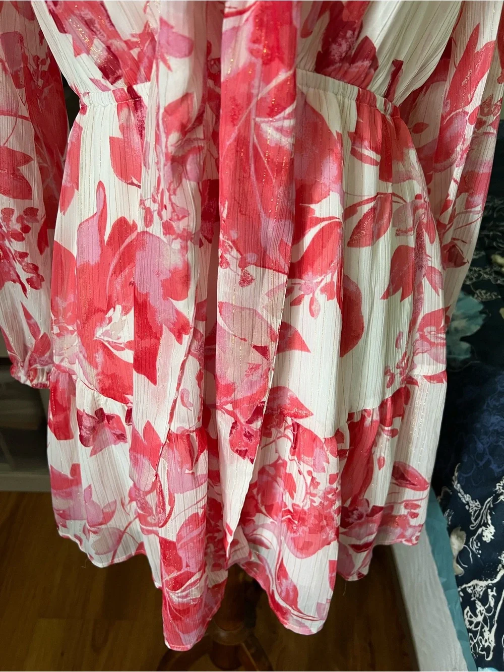 Mimi Chica Women’s Medium Floral Tie-Front Ruffle Tiered Dress in Pink and White